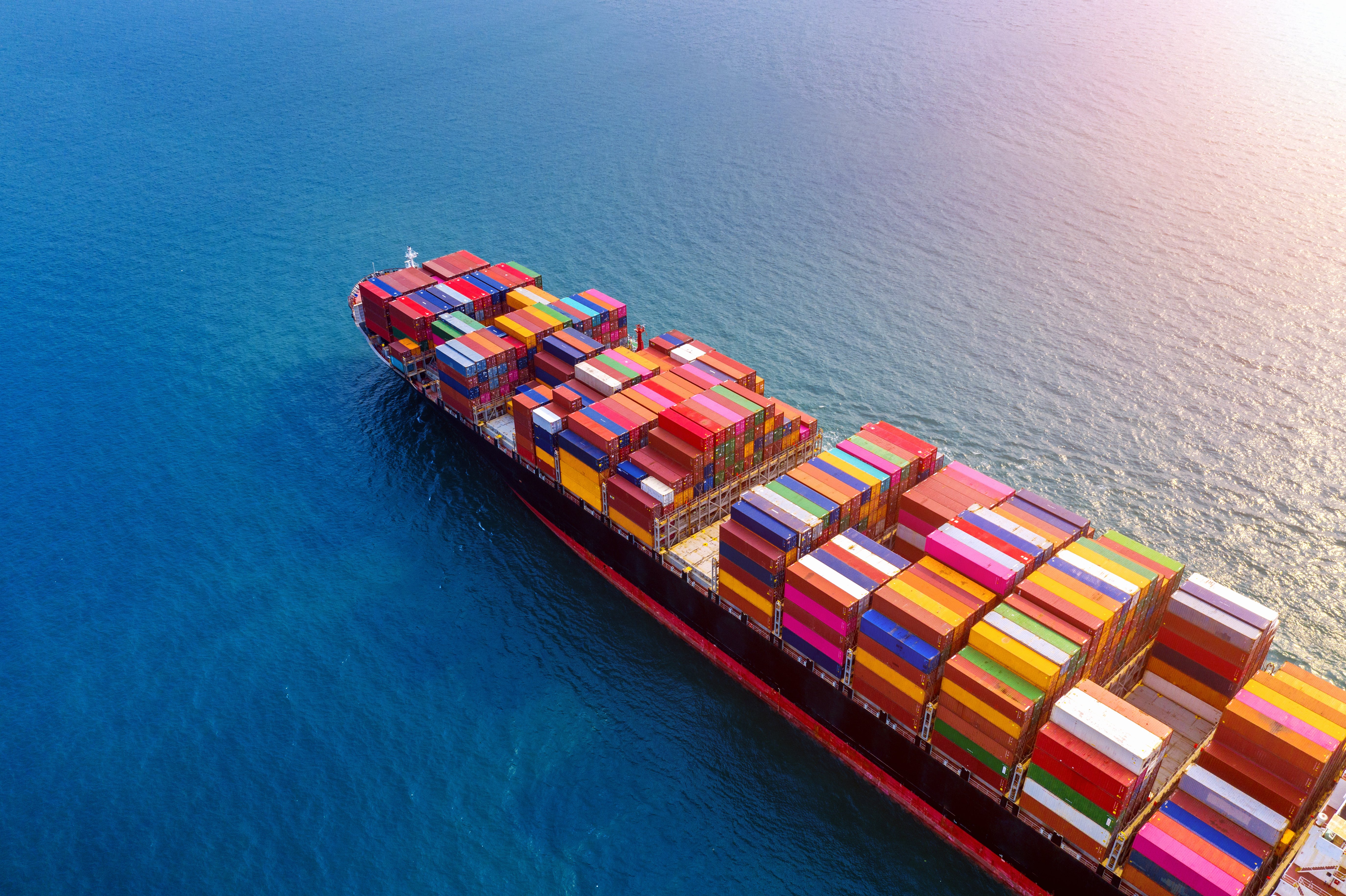 Puertos alternativos a Manzanillo para carga de China